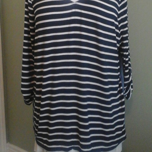Tribal Striped Top, XL - Picture 2 of 7